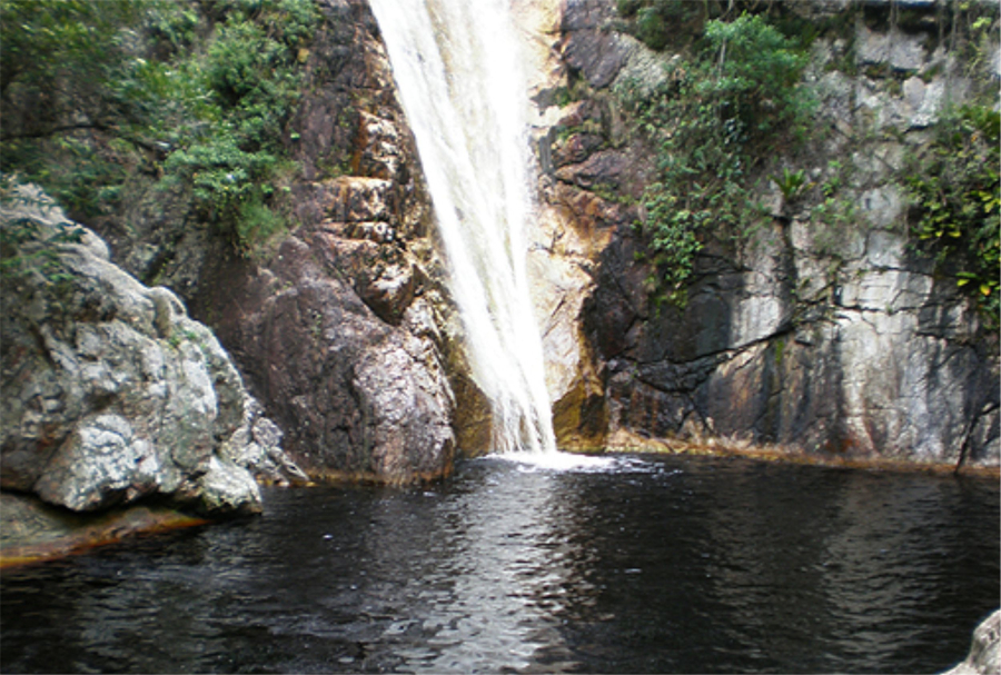 Cachoeira Véu de Noiva
